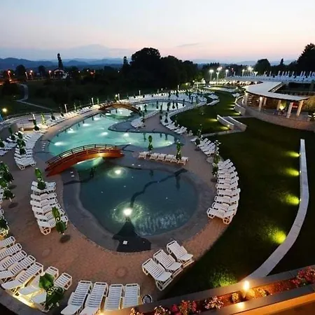 Ramonda 게스트하우스 Teslić