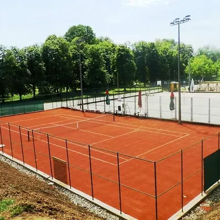 게스트하우스 Ramonda 4*