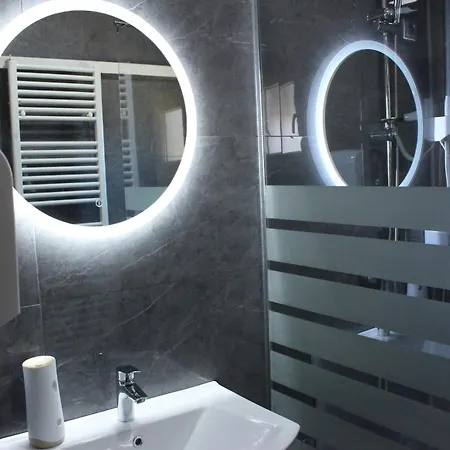 게스트하우스 Ramonda 4*